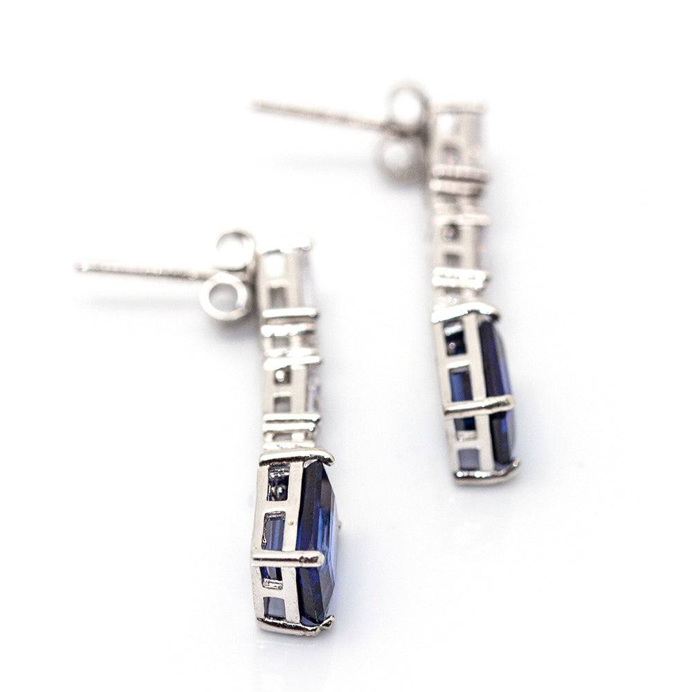 AZUL WHITE