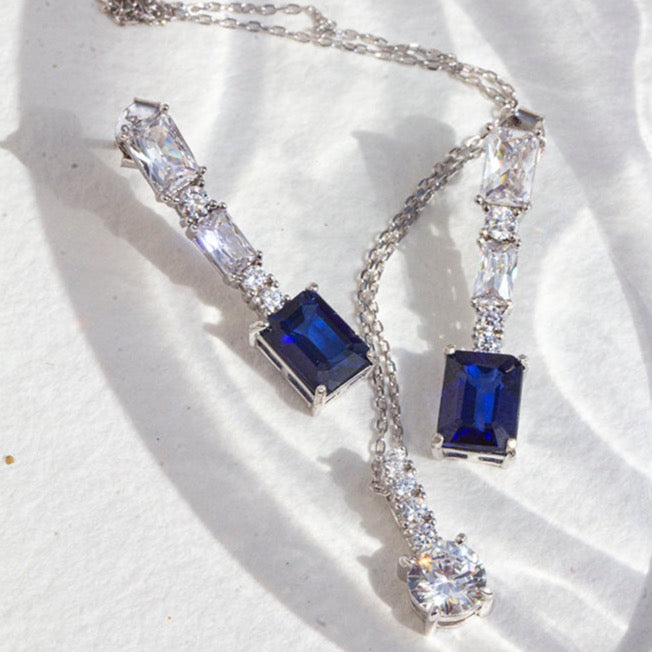 AZUL WHITE