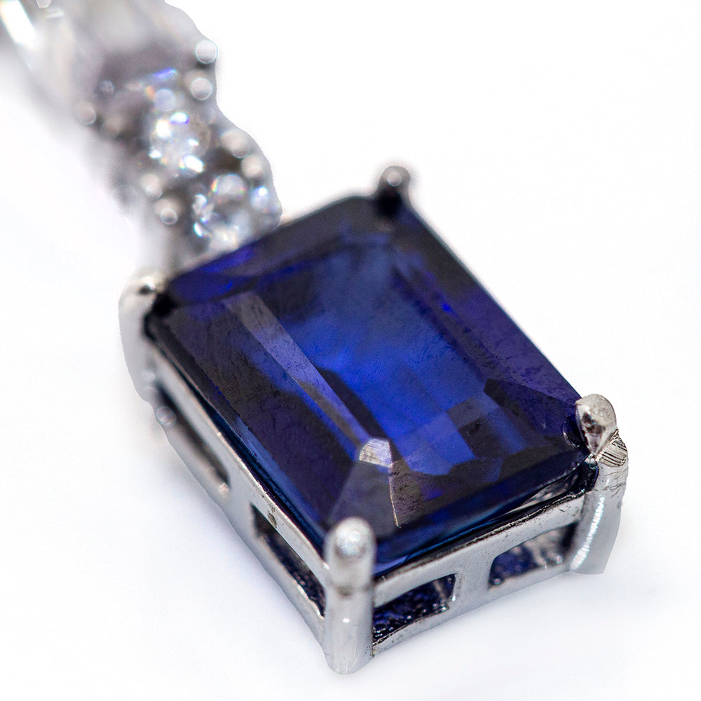 AZUL WHITE